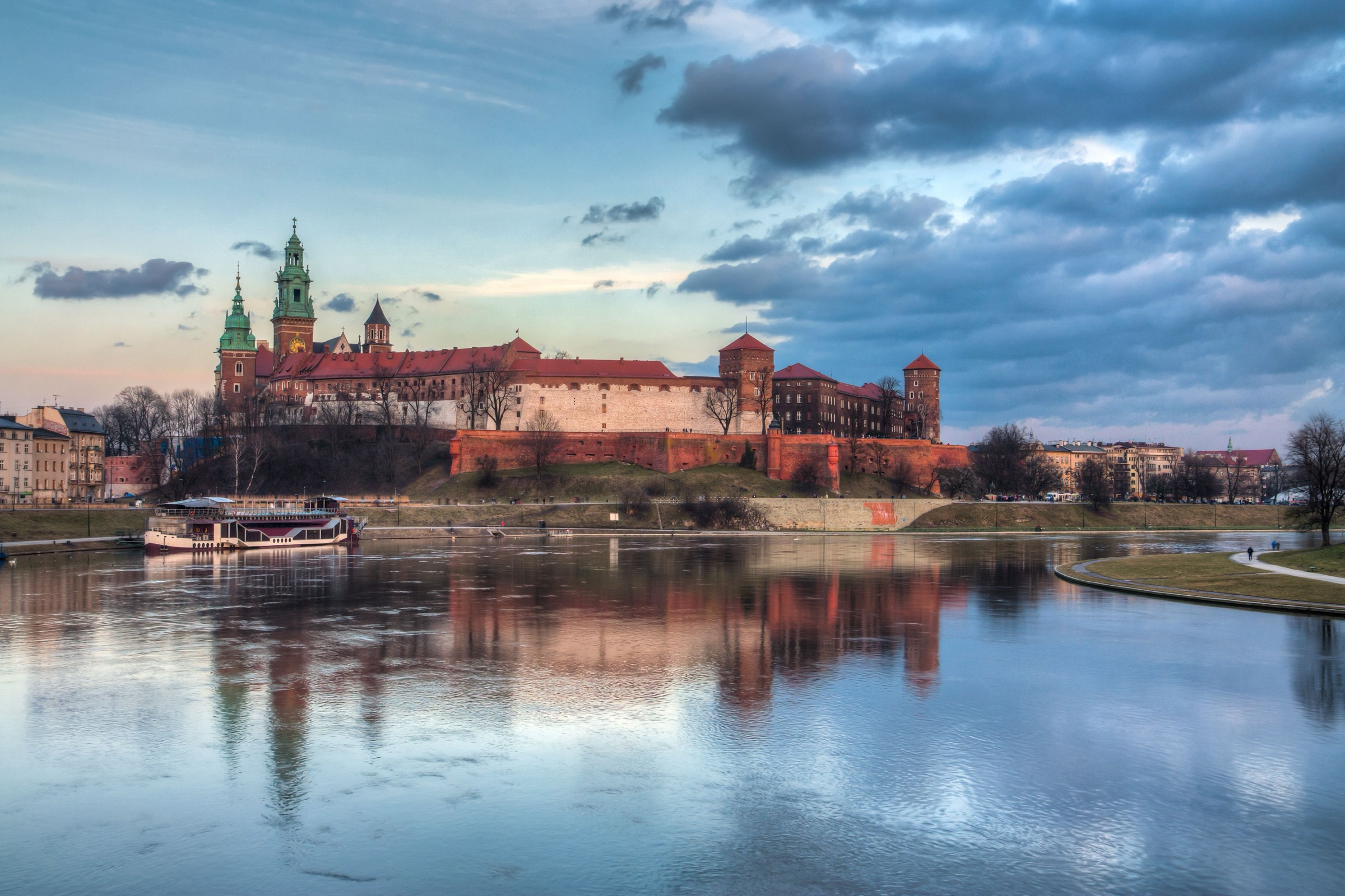 Wawel znad Wisły